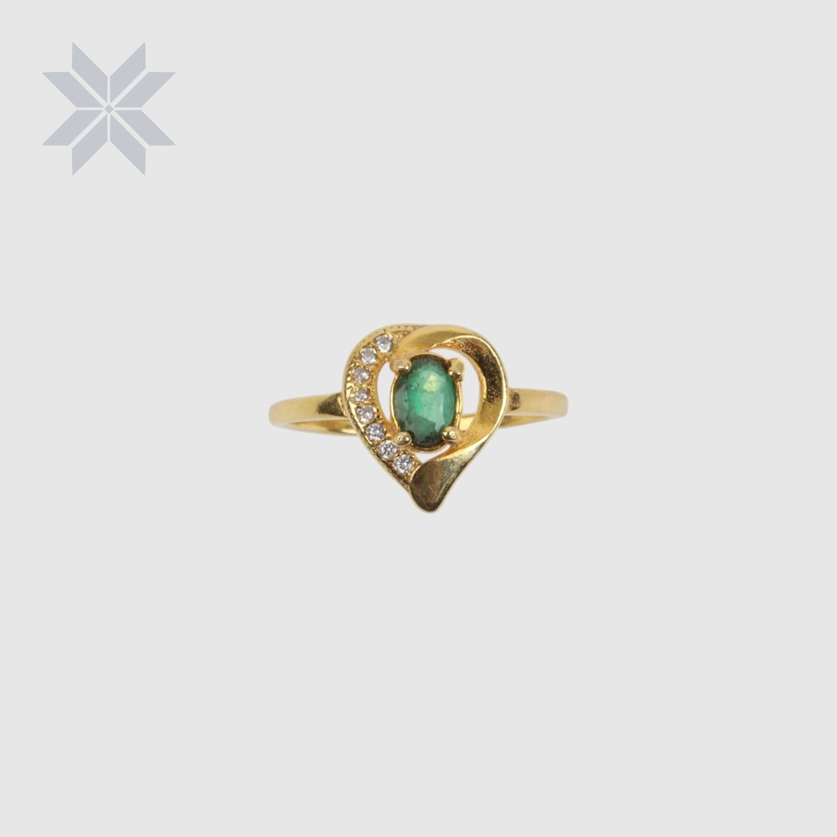 Teardrop Emerald Ring – Gold Plated with Delicate Crystals 4