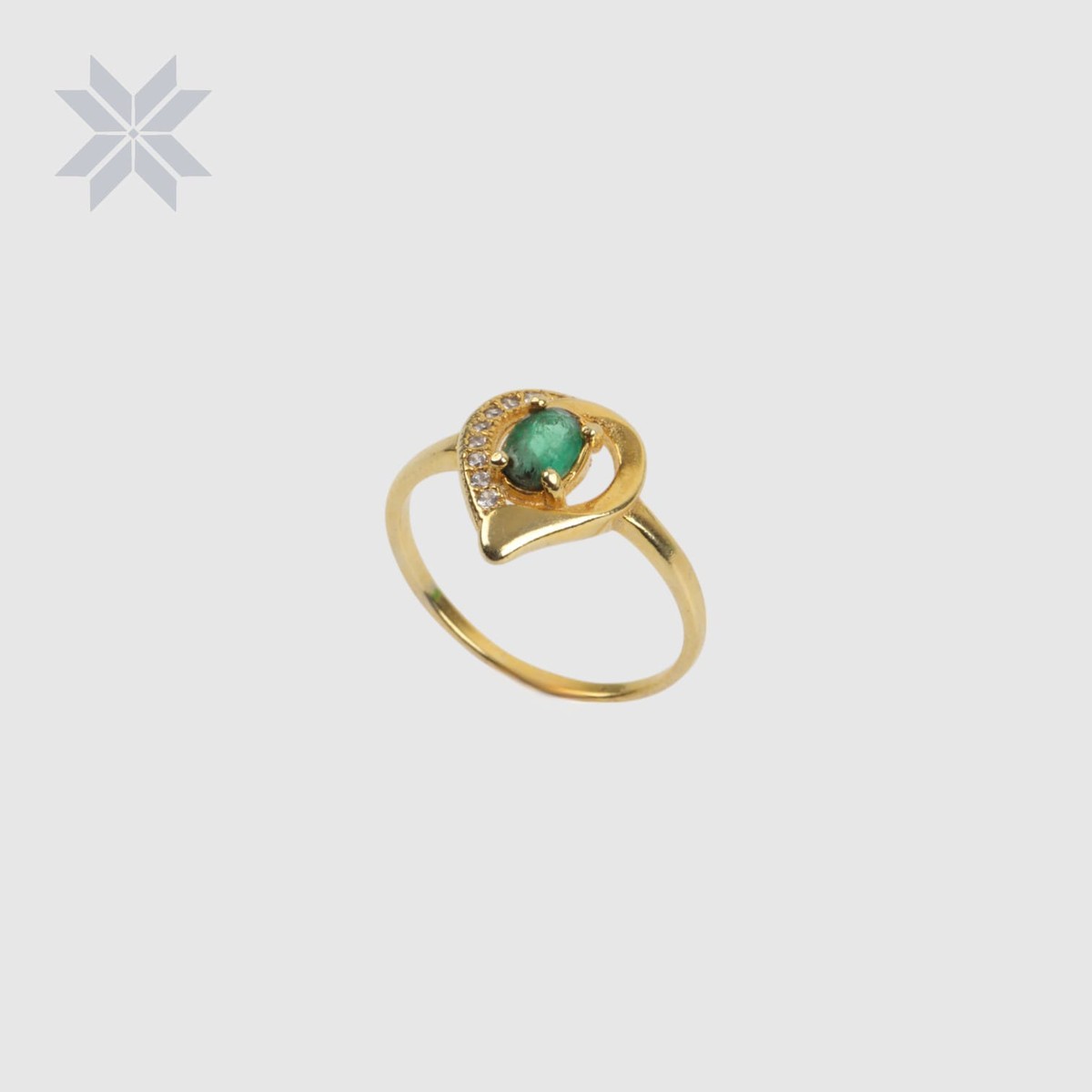 Teardrop Emerald Ring – Gold Plated with Delicate Crystals 1