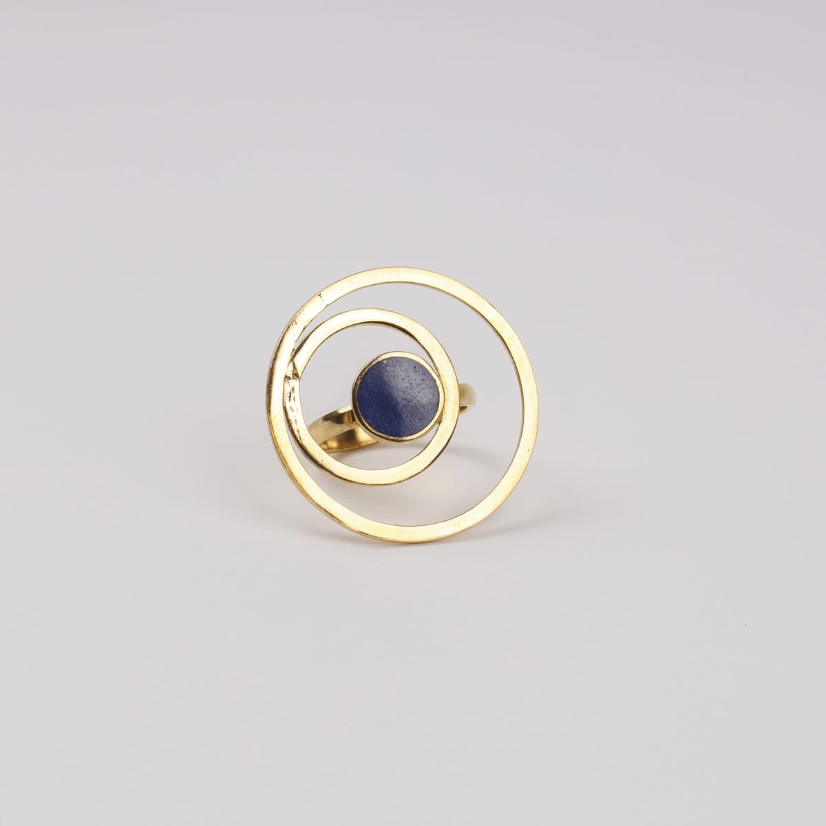 Cosma Ring with Lapis Lazuli and Gold-Plated Brass 3