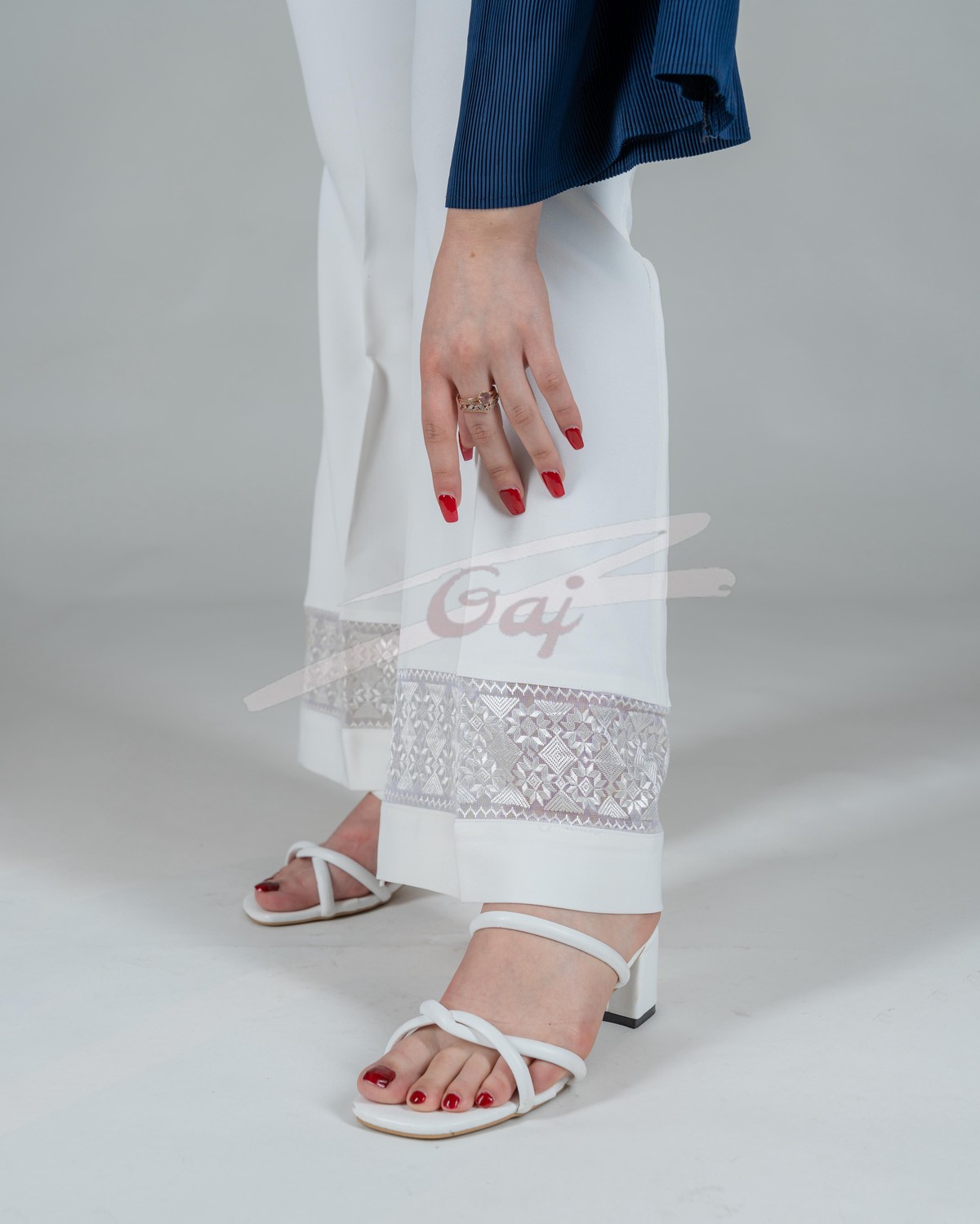 Hand Embroidered Top Trouser Set 7