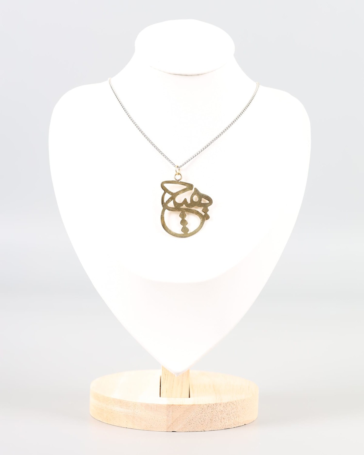 Hech Pendant Handmade 1