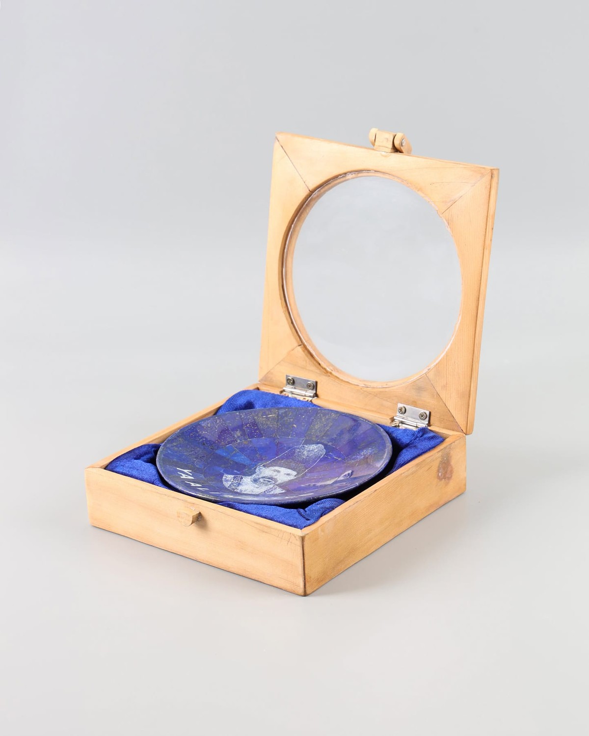 Lapis Lazuli Decorative Plate with Custom Photo or Name Engraving (with Gift Box) 4