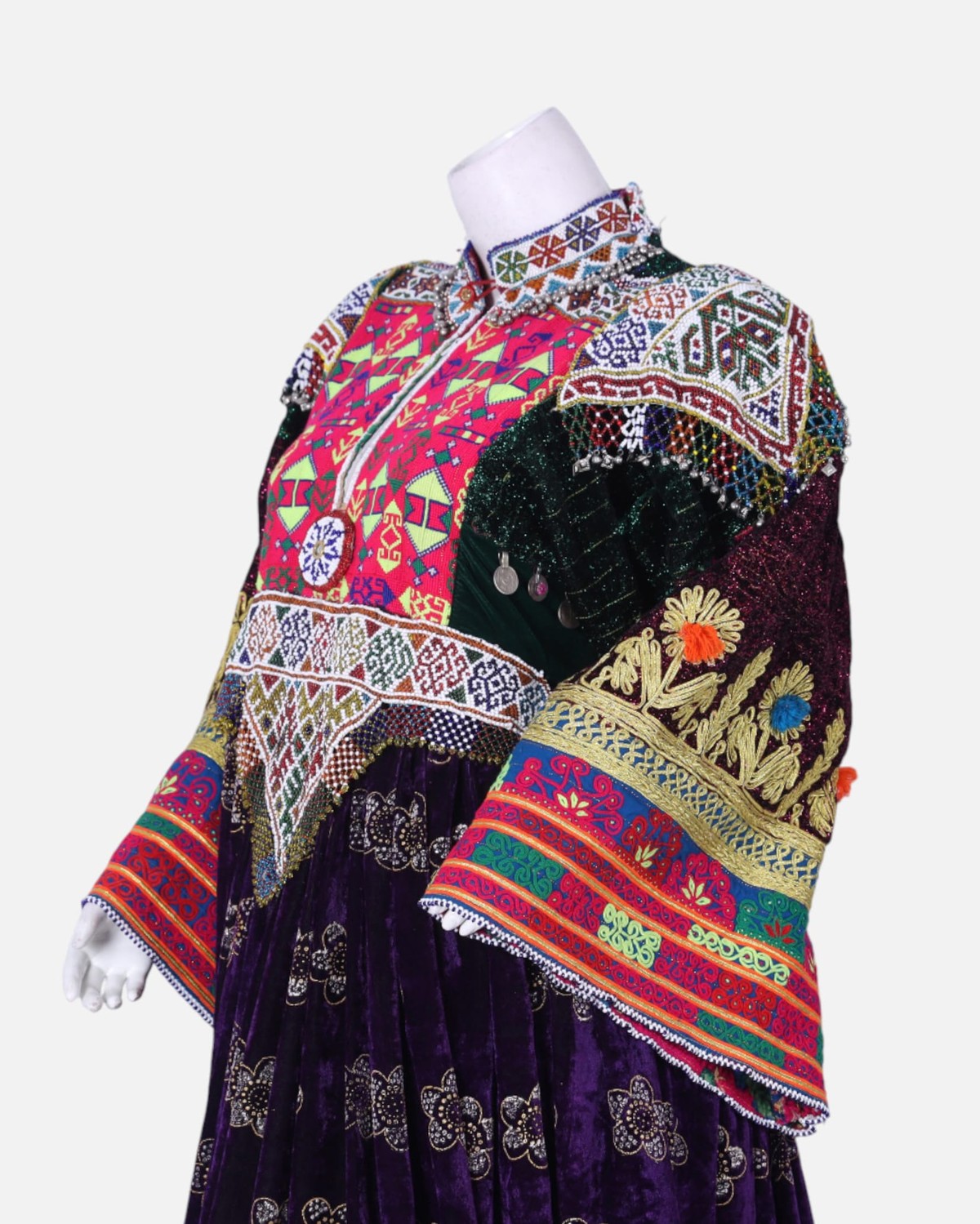 Traditional Afghan Gand Dress | Handcrafted Velvet & Embroidered Outfit 5