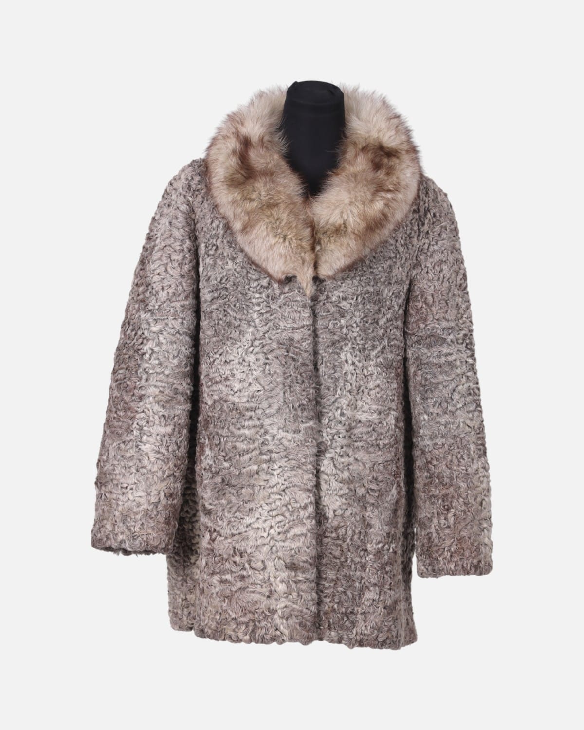 Elegant White Coat 5
