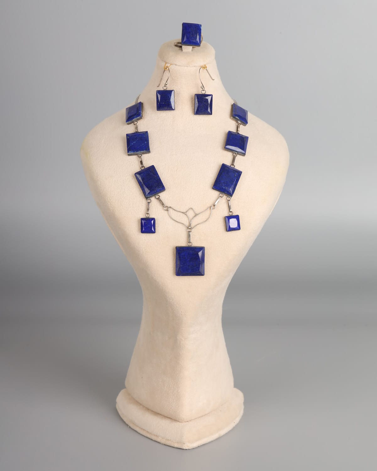 Handcrafted Lapis Lazuli Jewelry Set 2