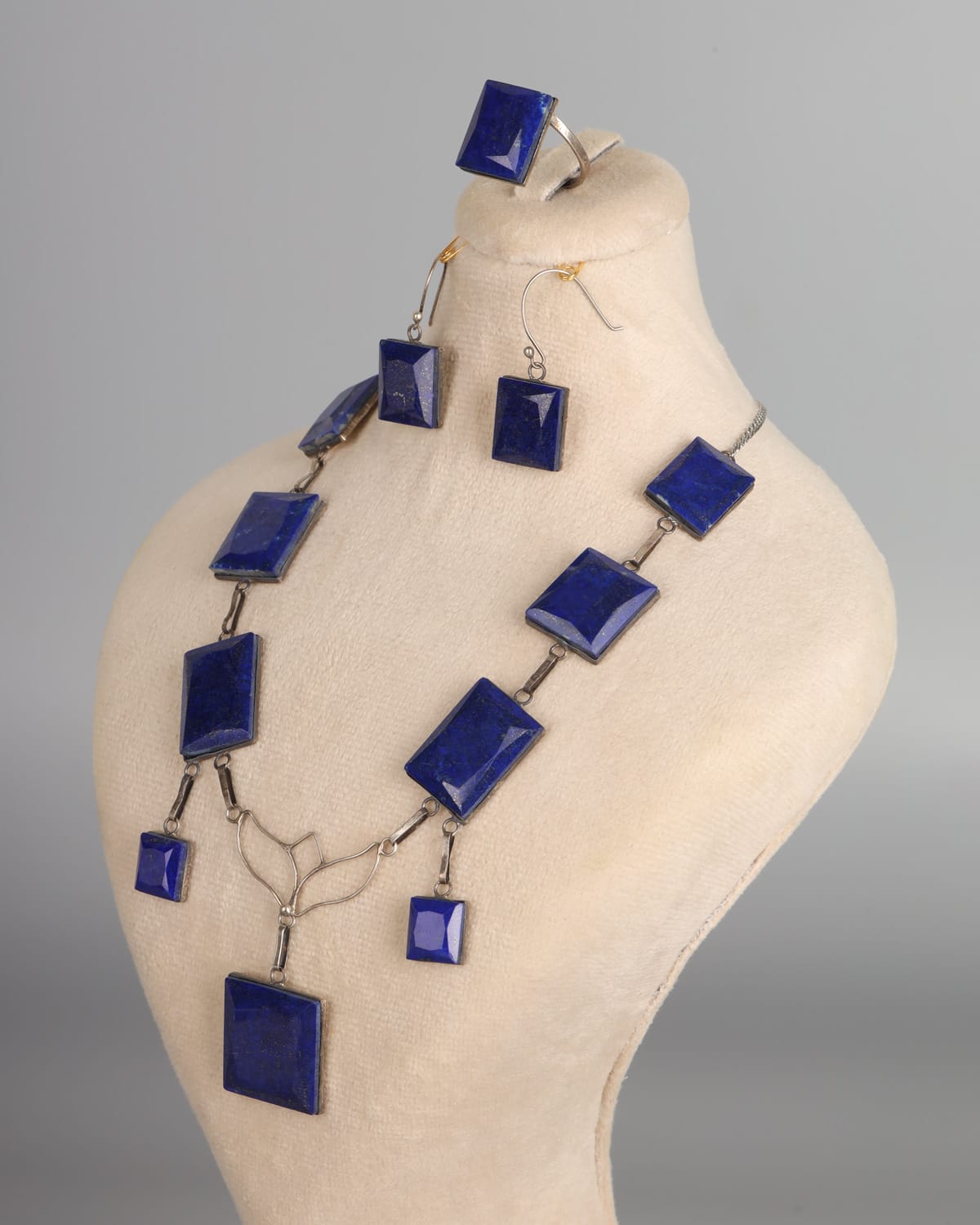 Handcrafted Lapis Lazuli Jewelry Set 5