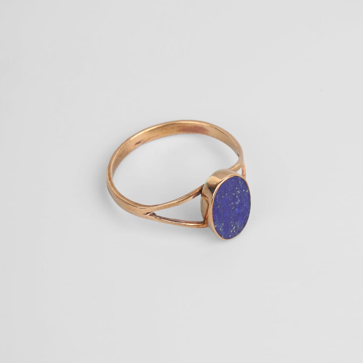 Minimalist Lapis Lazuli Brass Ring 4