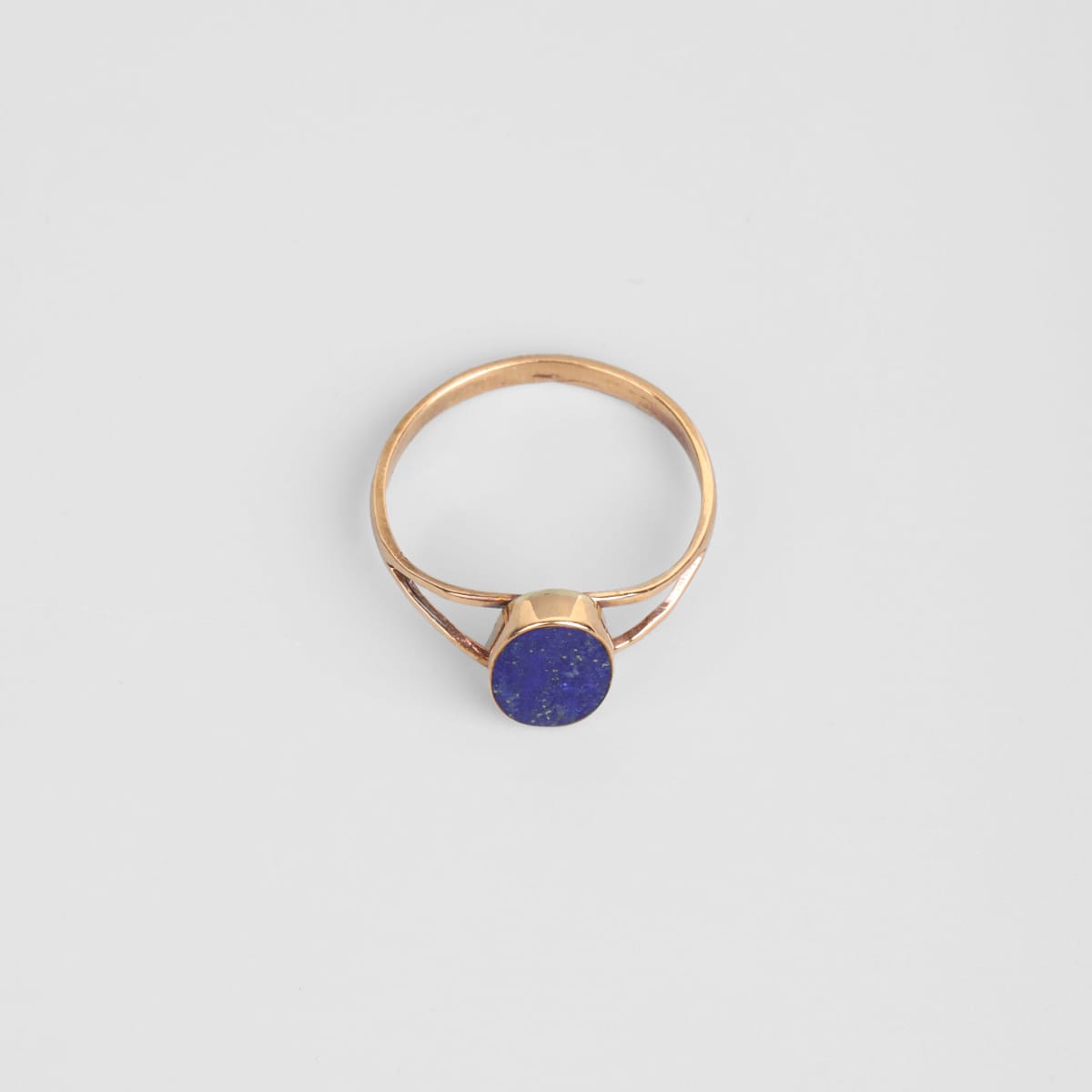 Minimalist Lapis Lazuli Brass Ring 2