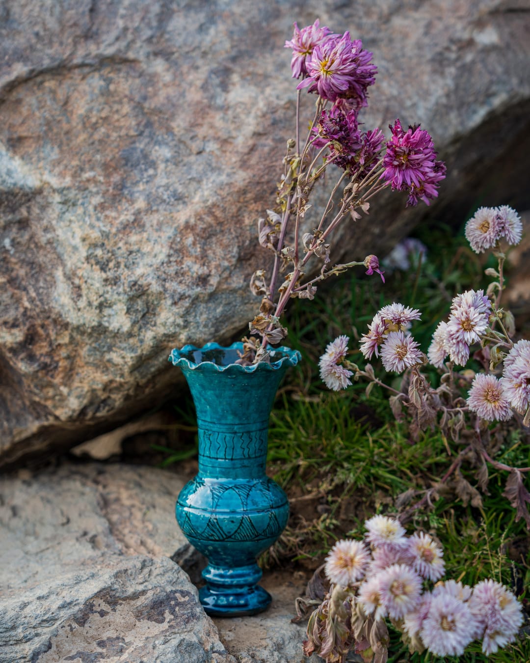 Istalif Ceramic Hand-Painted Turquoise Flower Vase 4