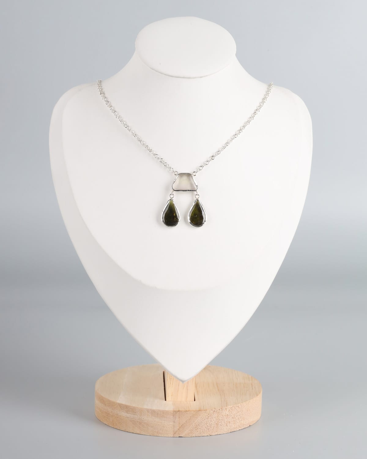 Raw Beroch & Crystal Quartz Silver Necklace 3