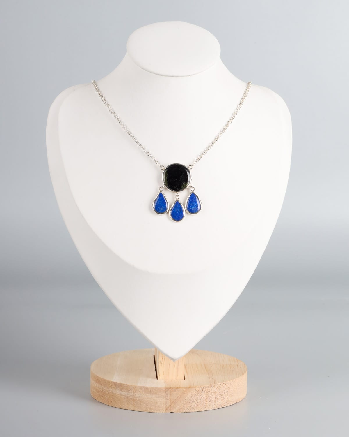 Beroch & Lapis Lazuli Silver Pendant necklace 3