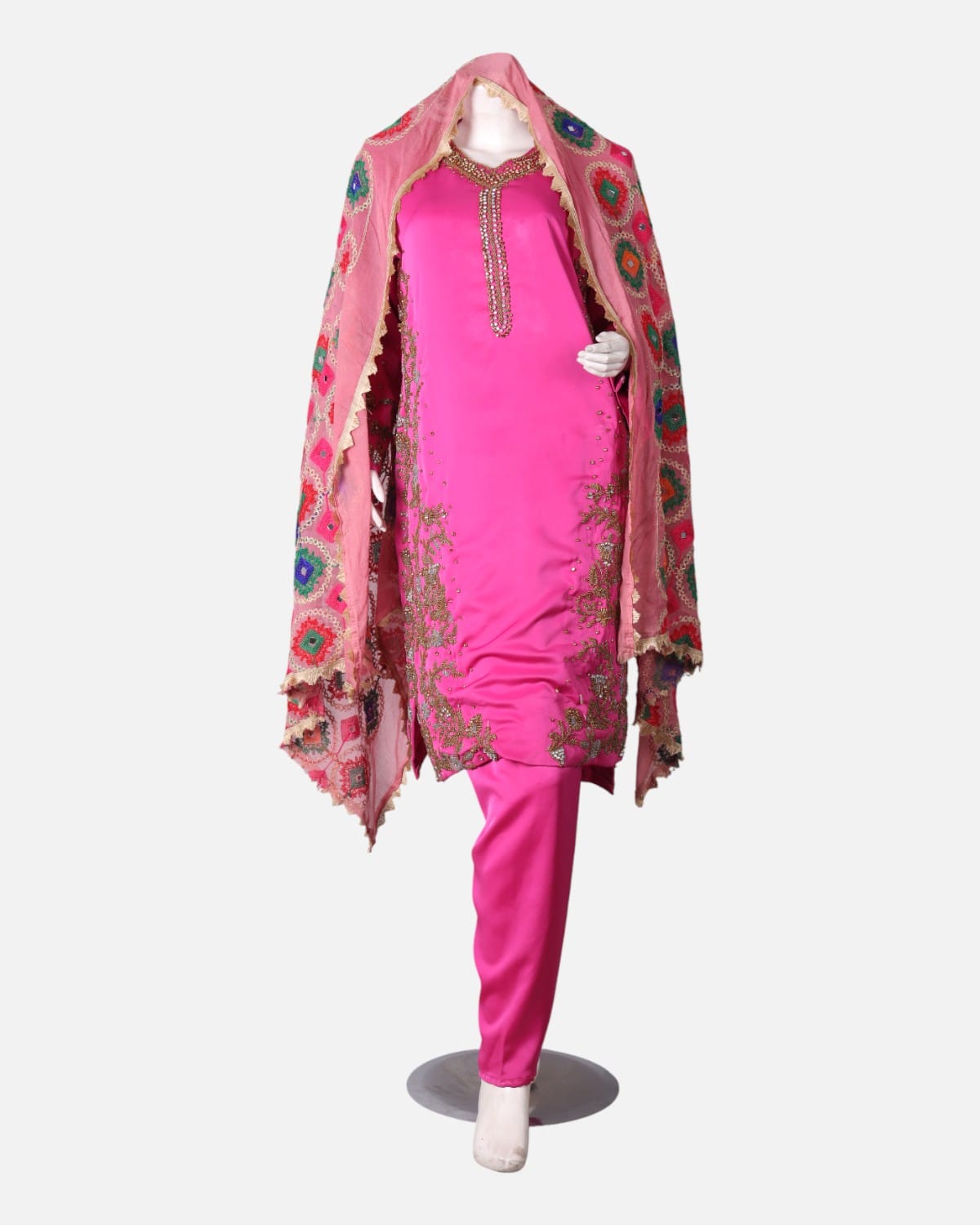 Punjabi with Trousers and Shawl in Pink Silk 3