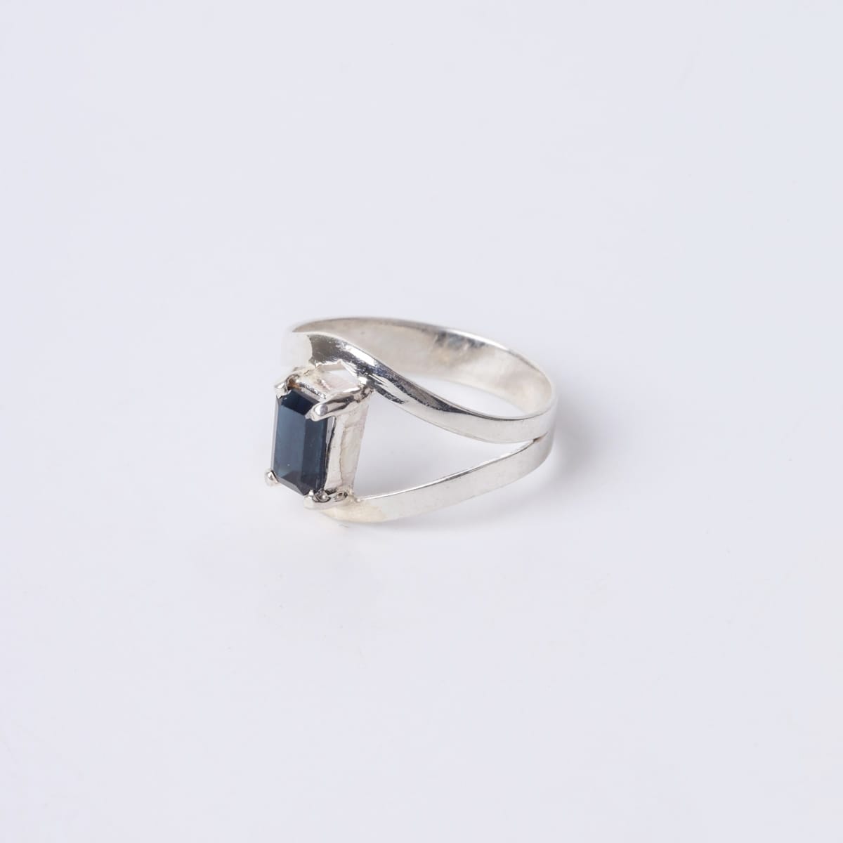 Noorstani Tourmaline Silver Ring 4