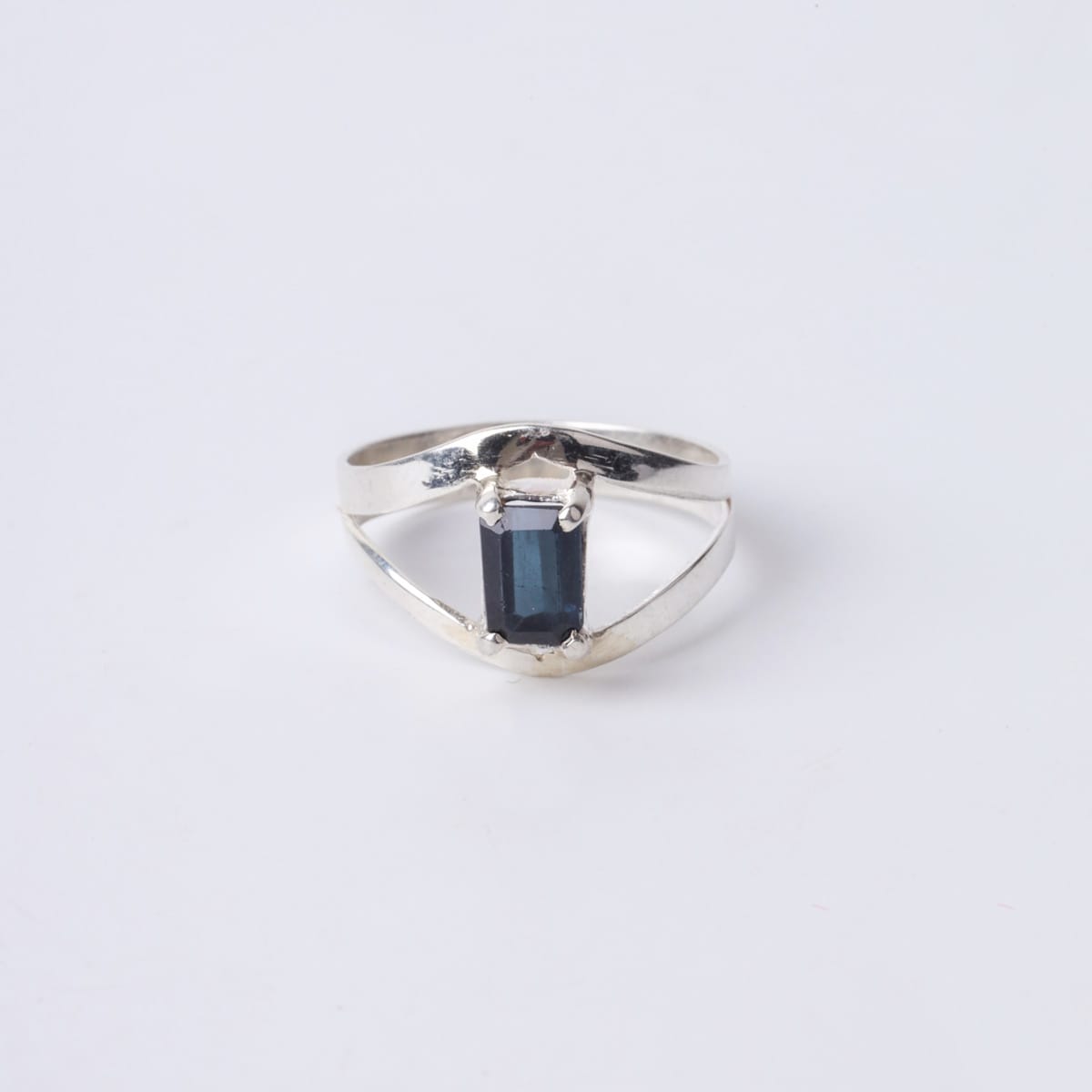 Noorstani Tourmaline Silver Ring 1