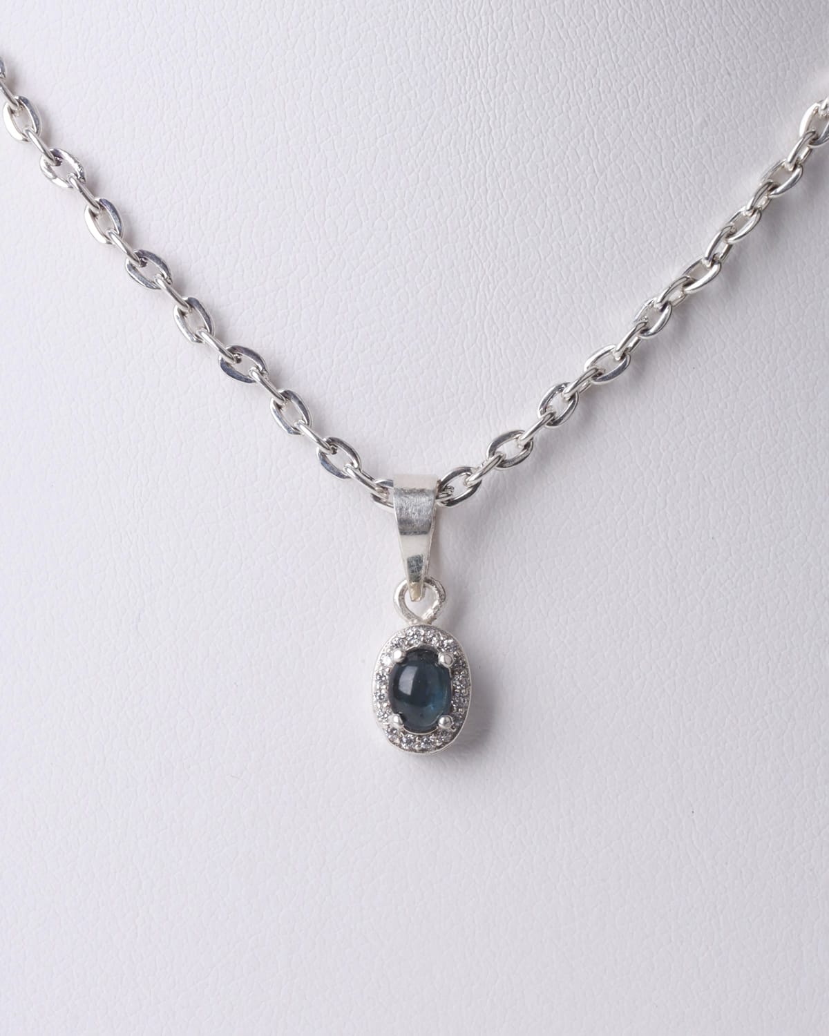 Noorstani Tourmaline Pendant 3