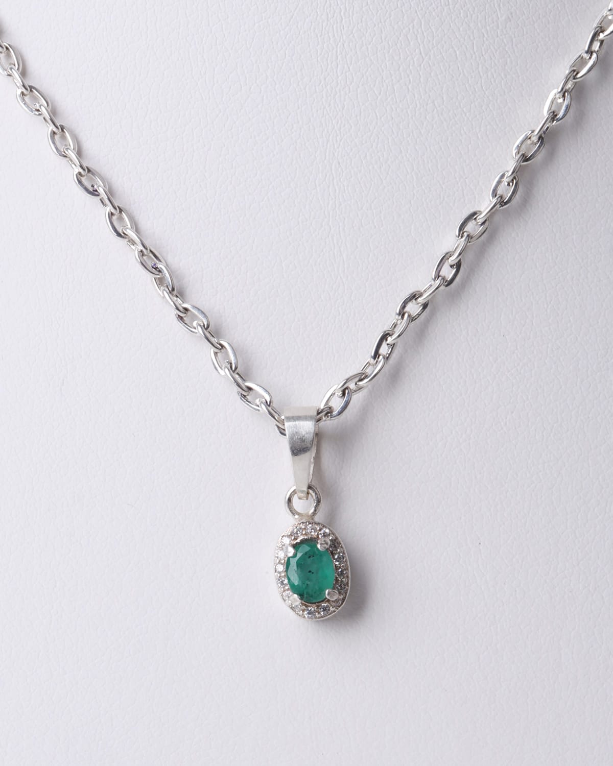 Panjshir Emerald Pendant Lightweight Handmade 2