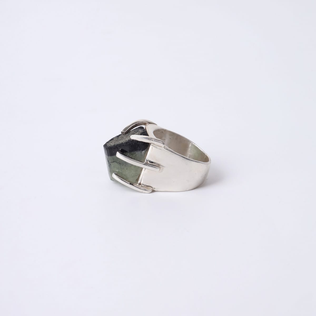 Noorstani Tourmaline Ring in 980 Silver 2