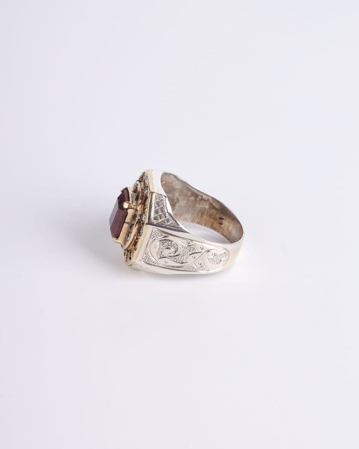 Men's Yakut Jagdalak Ring 6