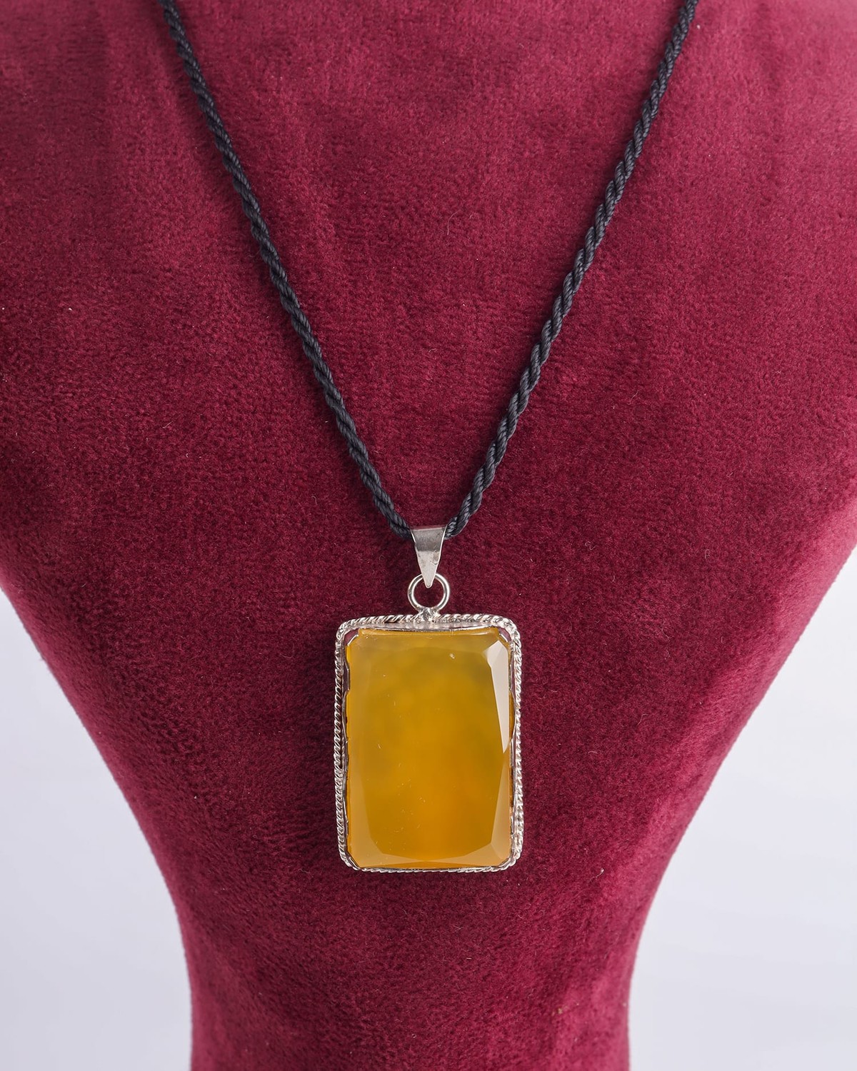 Lemon Agate Pendant in 925 Sterling Silver 5