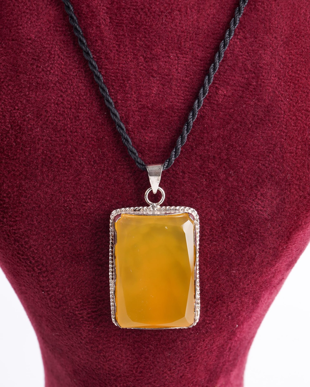 Lemon Agate Pendant in 925 Sterling Silver 6