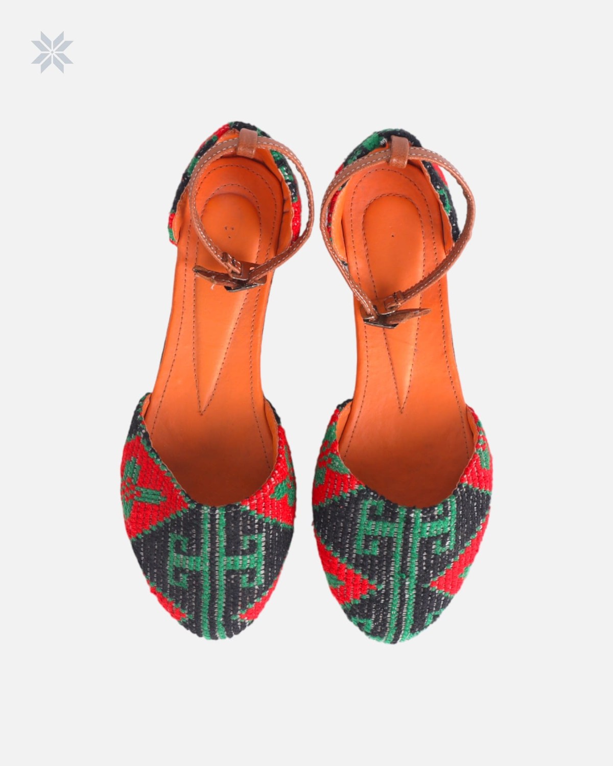 Handcrafted Embroidered Flat Shoes 2
