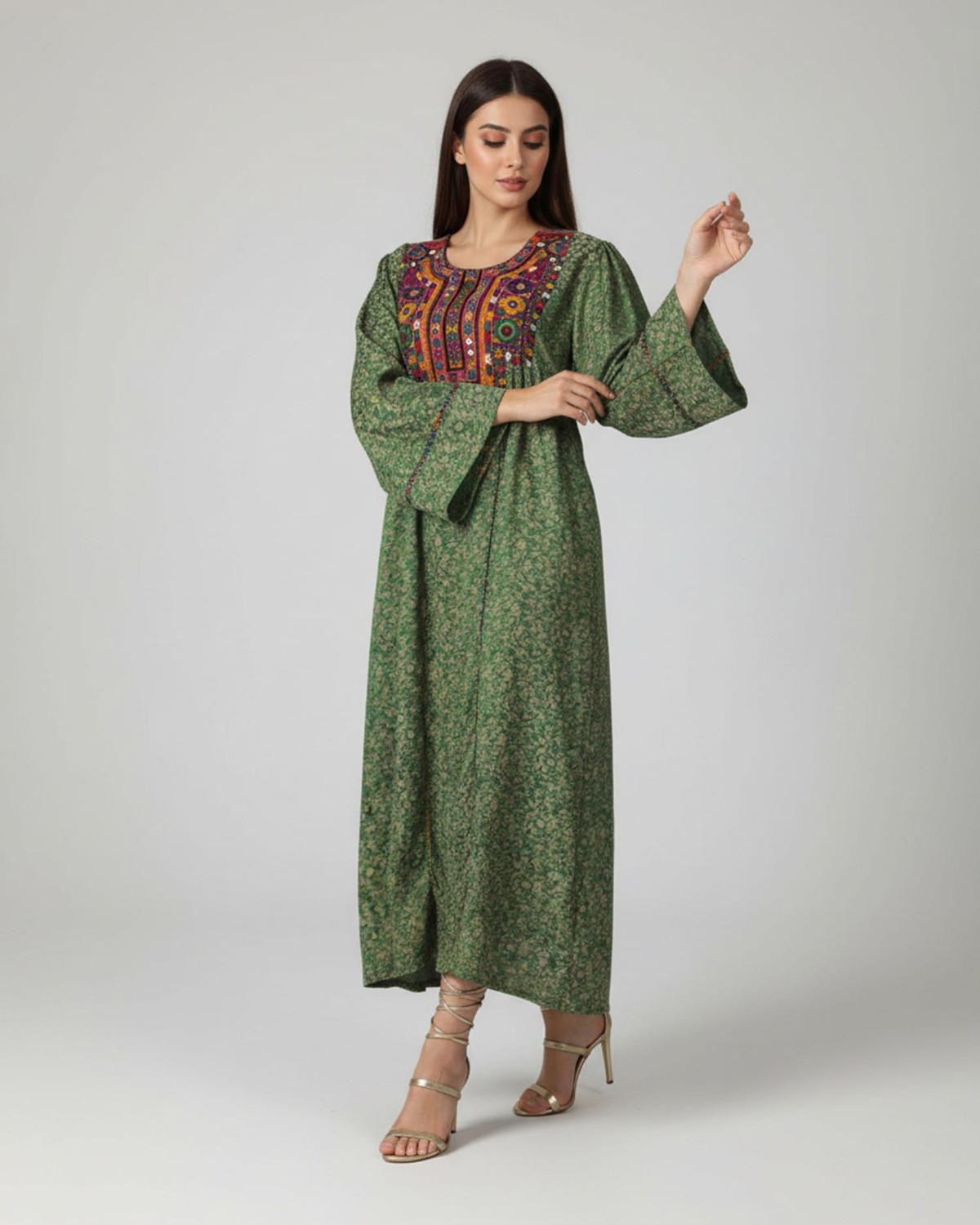 Handcrafted Afghan Green Wedding Dress 4