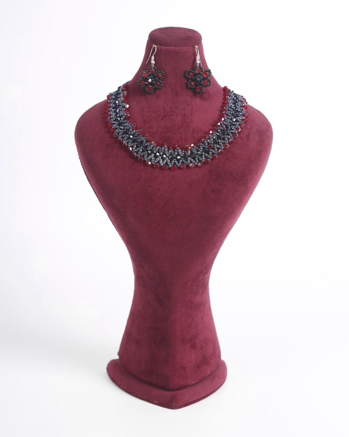 Red & Black Beaded Jewelry Set 3