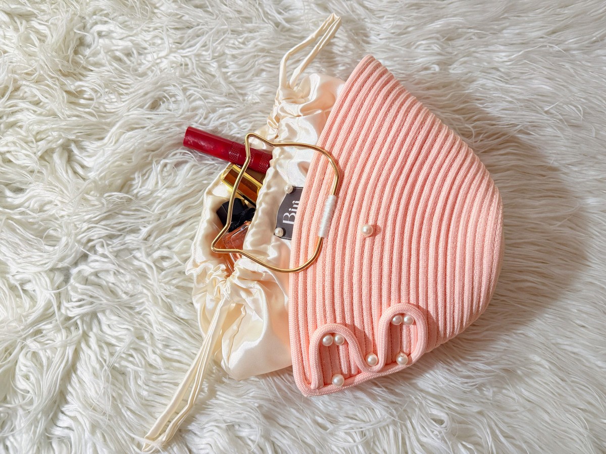 The Biri Artisan Pearl-Drop Handbag: Handwoven Blush Pink Edition 2