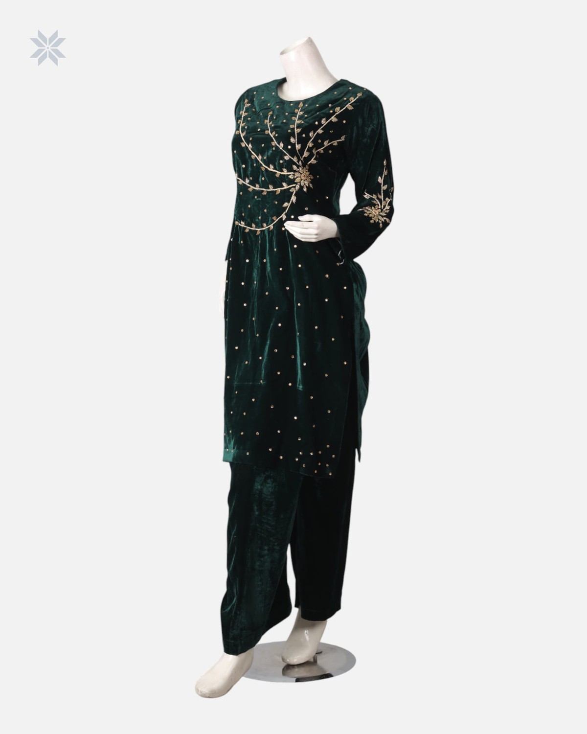 Traditional Afghan Panjabi Dress with Silk Velvet and Handcrafted Embroidery 4