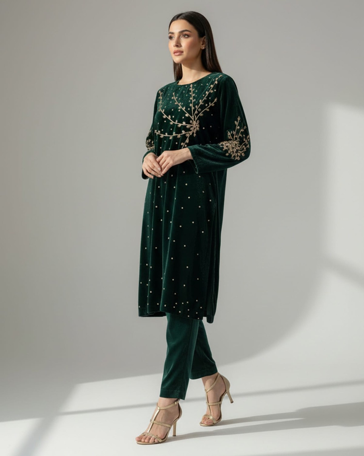 Traditional Afghan Panjabi Dress with Silk Velvet and Handcrafted Embroidery 1