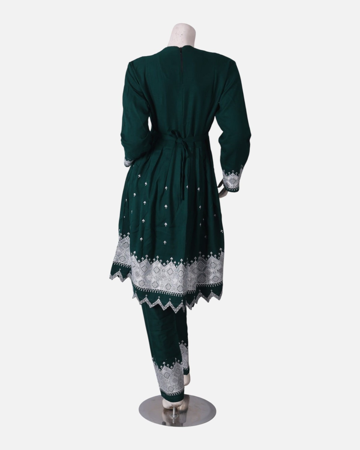 Hazargi Traditional Outfit – Deep Green Embroidered Dress with Shawl 5