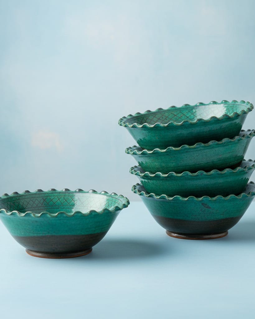 Turquoise Ceramic set of 4 Bowl s With Wavy Edges 3
