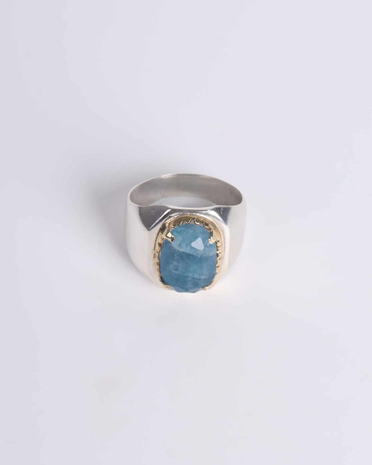Silver Ring with 9.75ct Aquamarine Gemstone 7