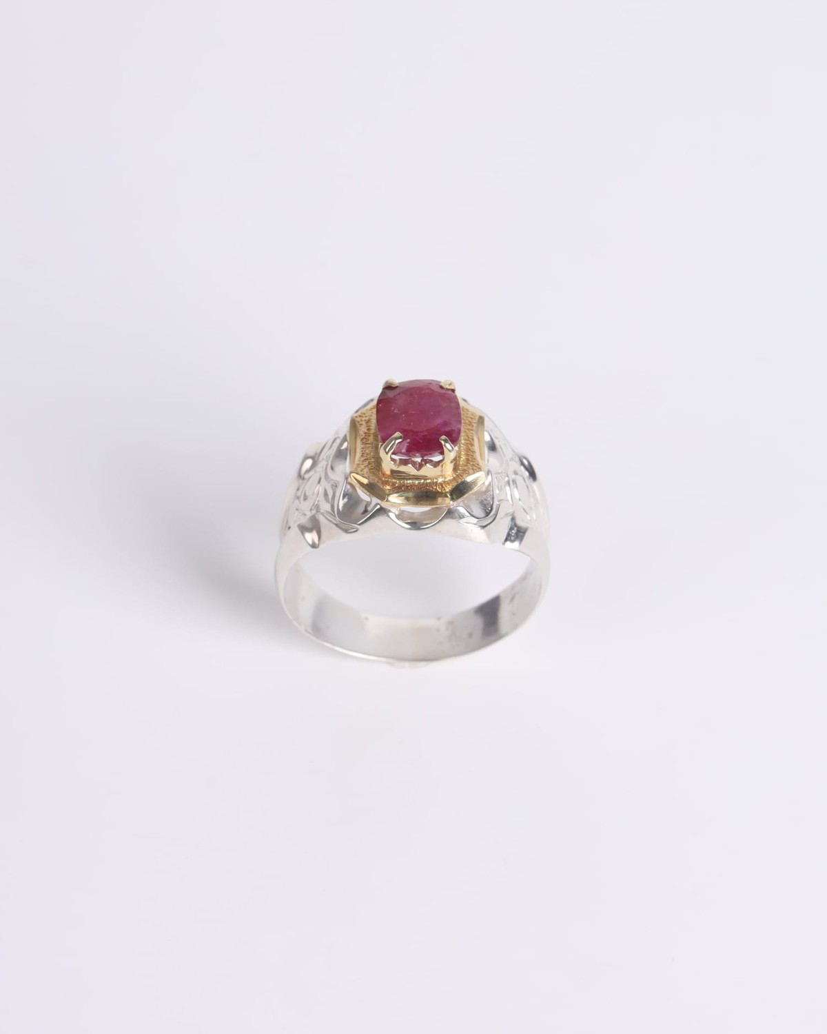 Modern Men's Silver Ring with 1.75ct Ruby Gemstone 3