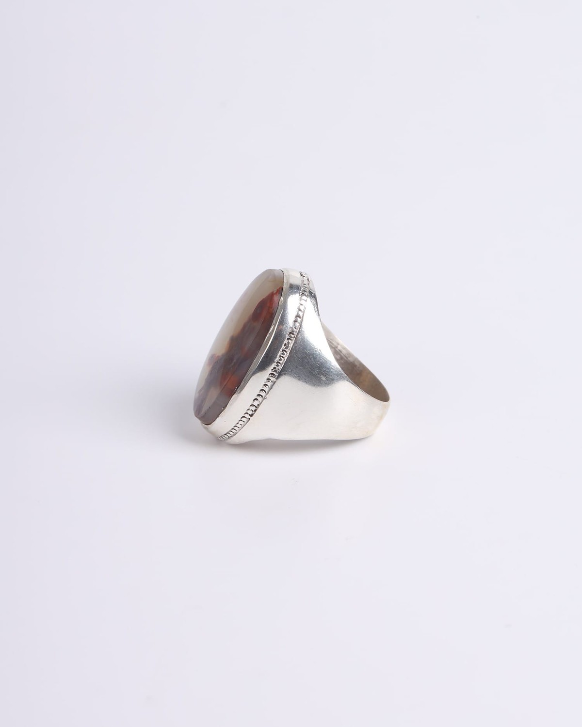 Ring with Agate Flower-Pattern Gemstone 5