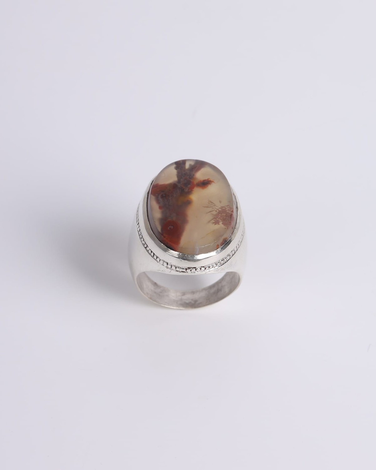 Ring with Agate Flower-Pattern Gemstone 4