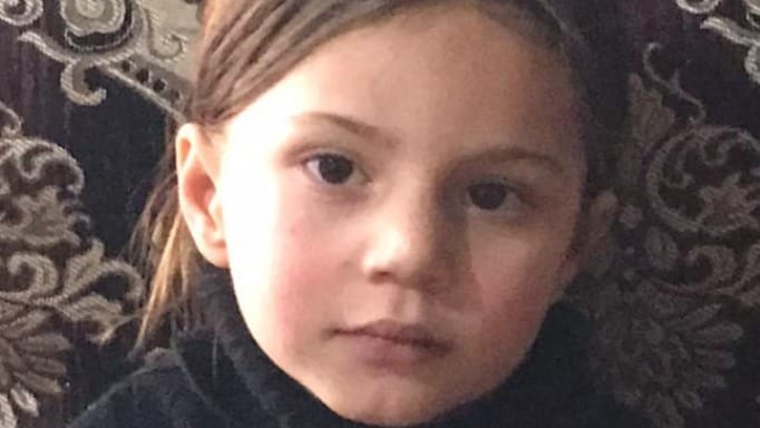 Help Mahsa, a Little Orphan 2