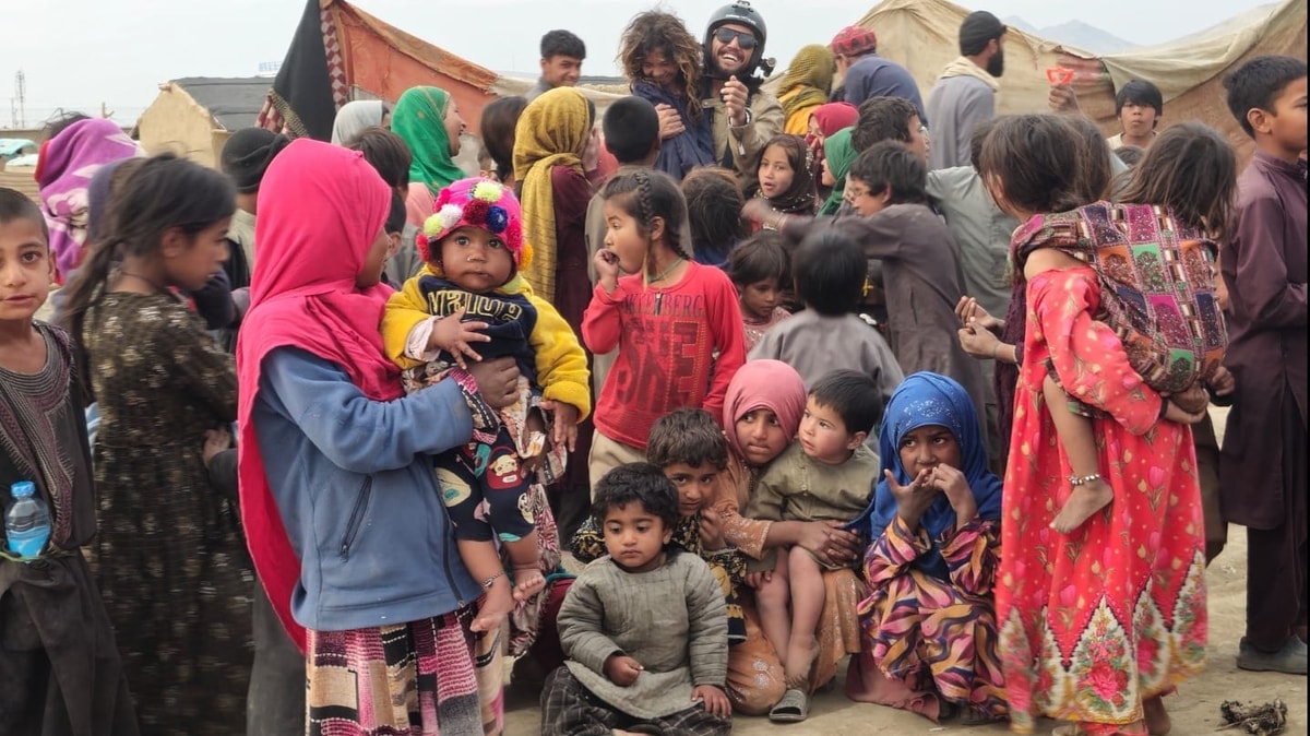 Life in Tents, Hope Alive | Urgent Aid for Migrant Families 1