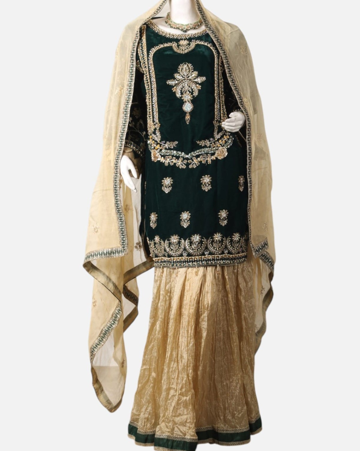 Green Velvet Punjabi Dress with Gold Bead Embroidery – Banarsi Silk Formal Afghan Party Outfit 5