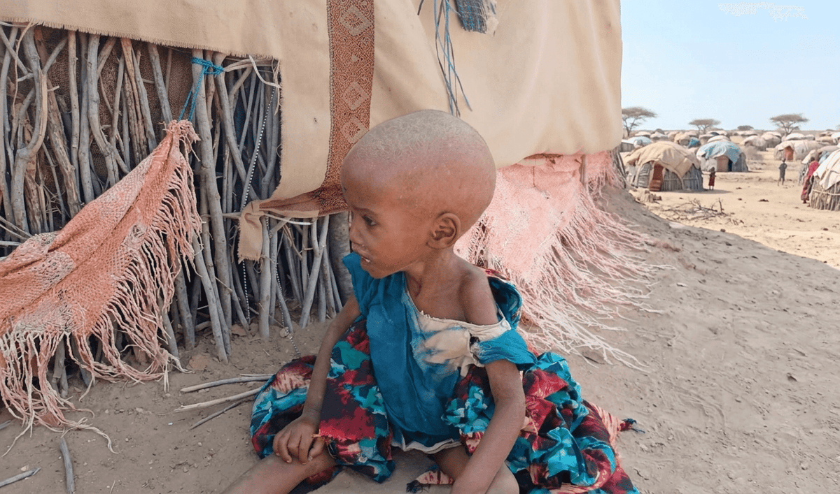 Feed the Hungry in Baardhere District 1