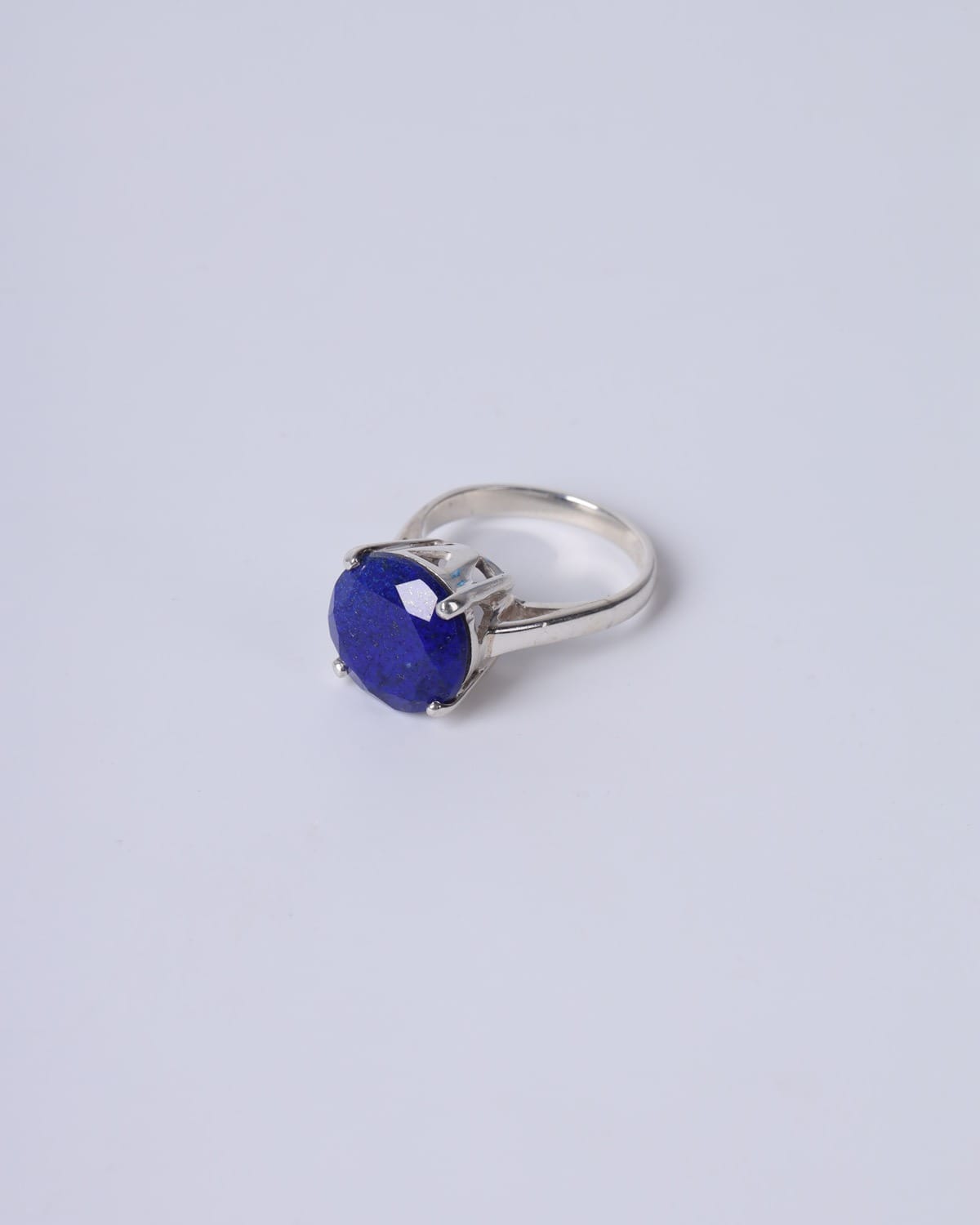 Blue Lapis Lazuli Ring in Silver – Elegant Deep Blue Design 4