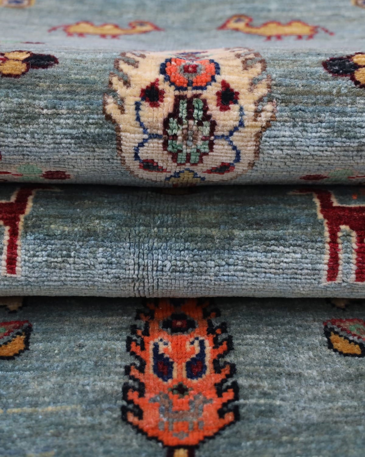 Handmade Wool Carpet – Vibrant Floral Design 4