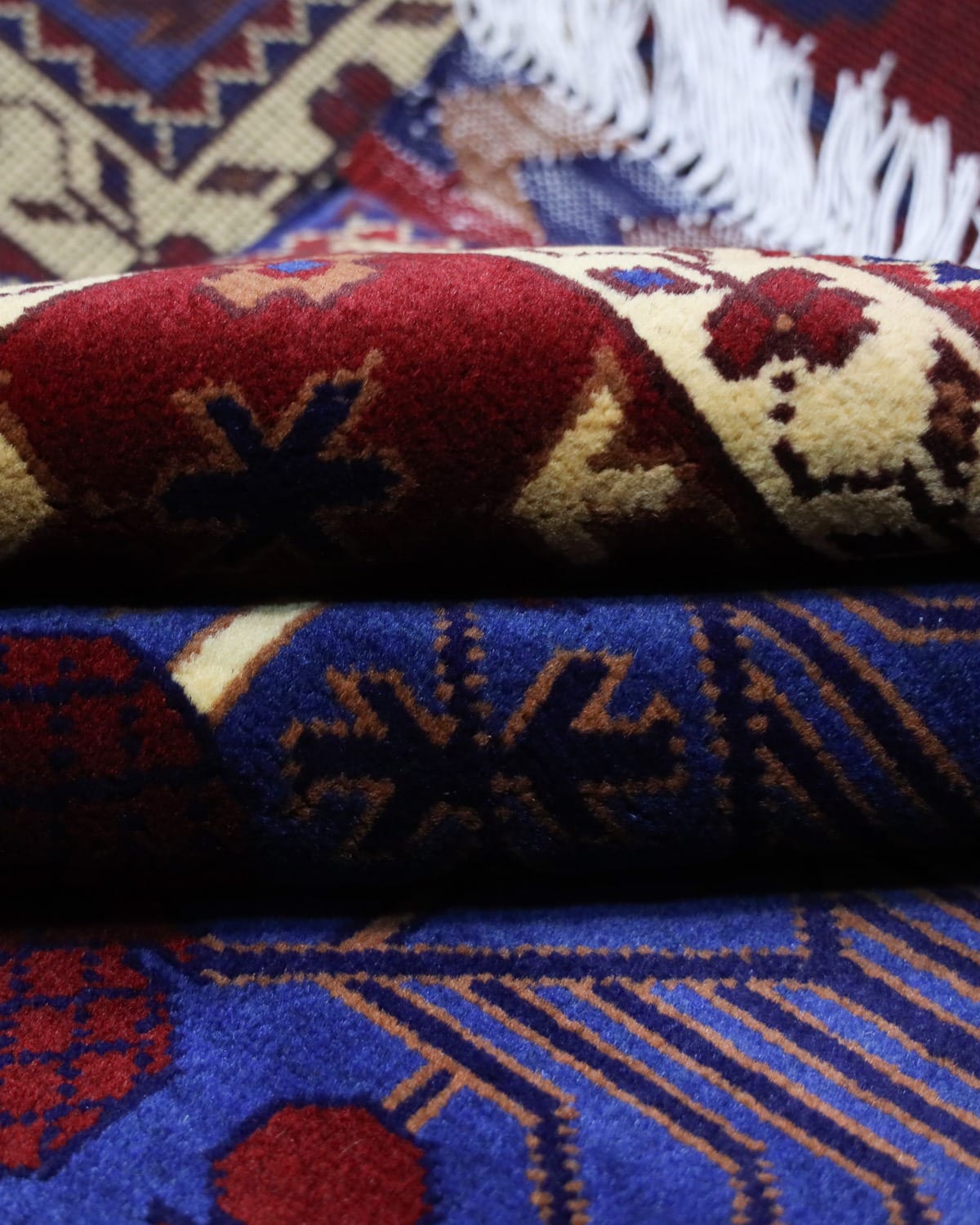 Handmade Pomegranate Design Wool Carpet – Red & Blue 2