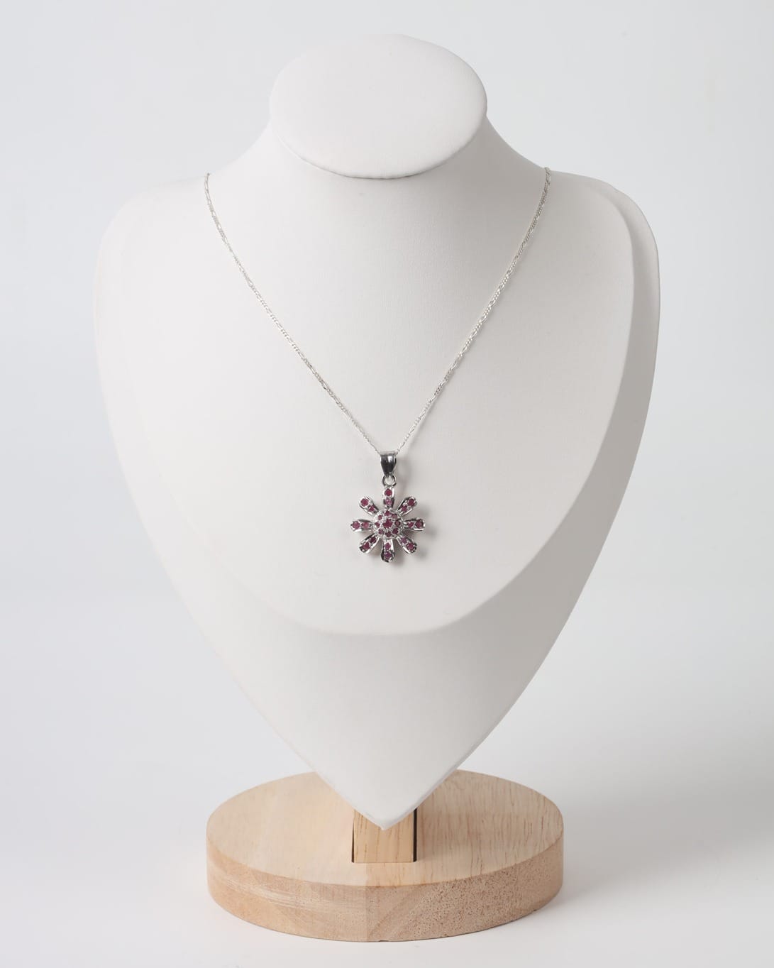 Crimson Red Ruby Flower Necklace 2