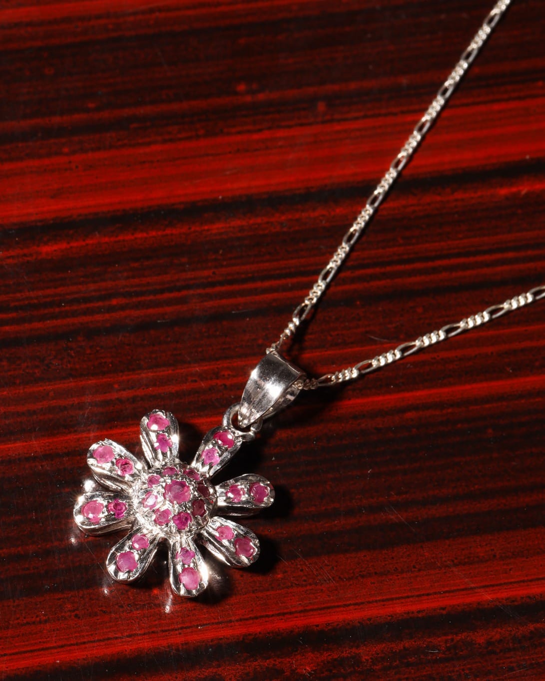 Crimson Red Ruby Flower Necklace 3