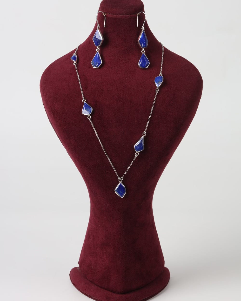 Mughal Collection Lapis Jewelry Set – Necklace & Earrings 2