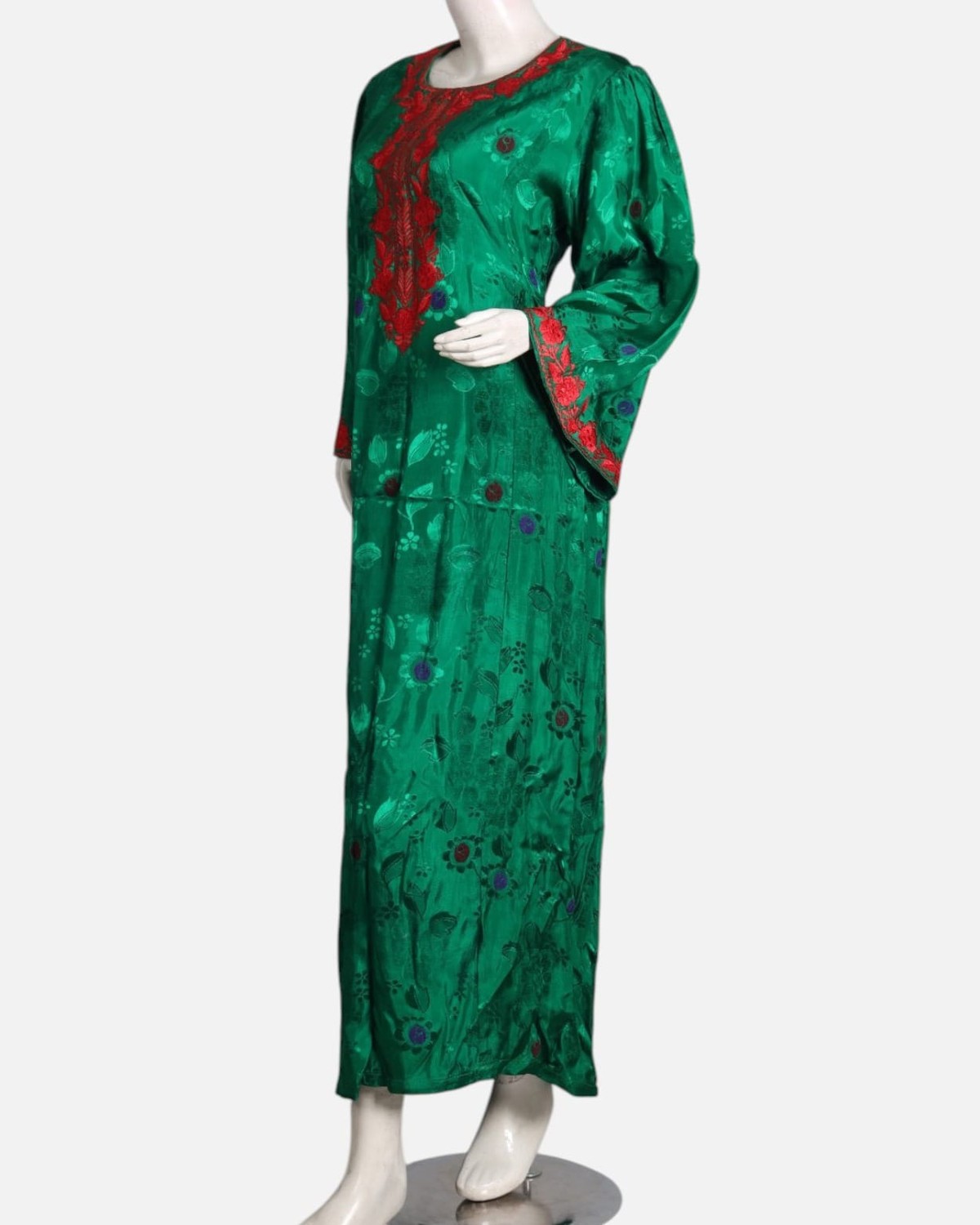 Floral Embroidered Velvet Dress 2