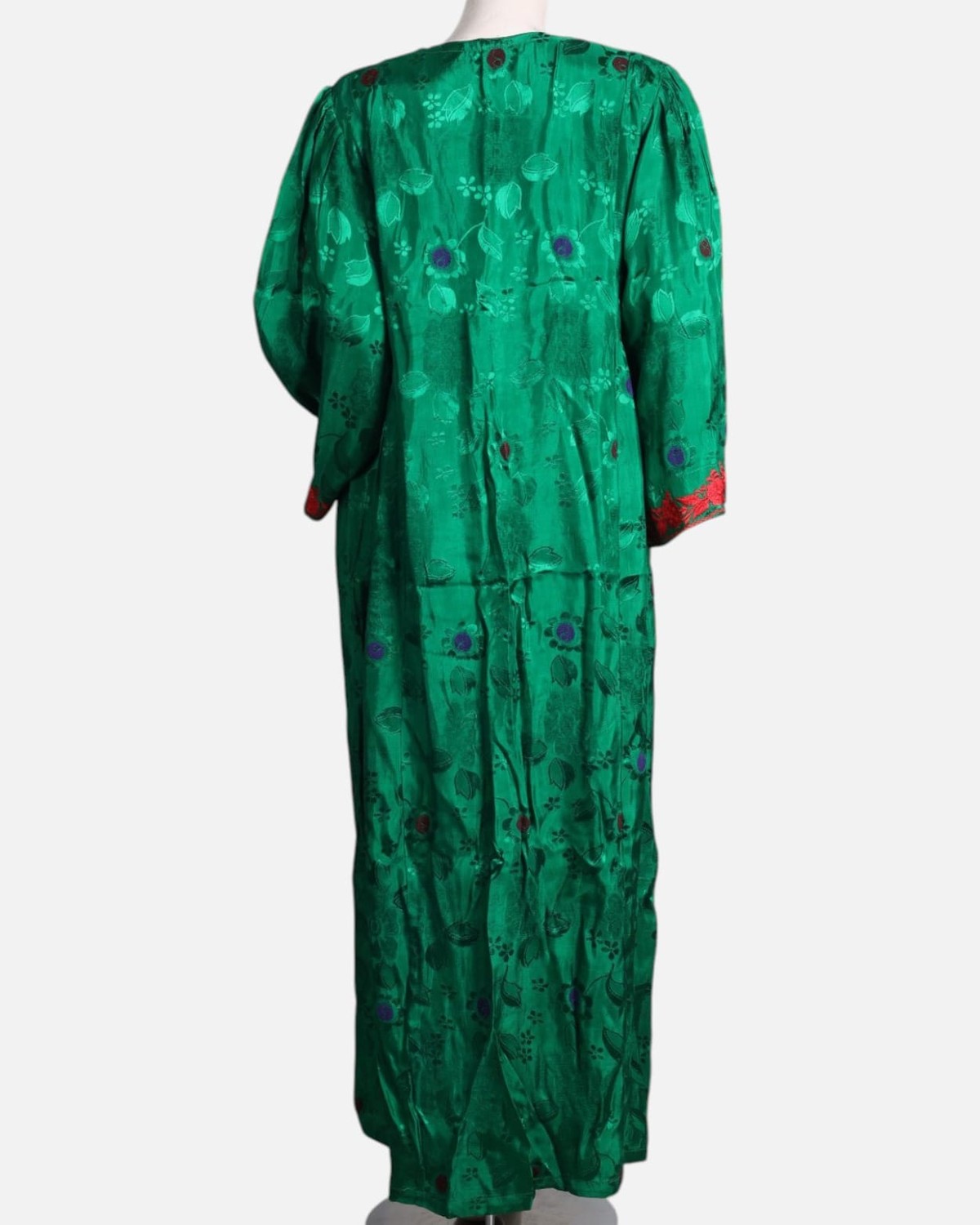 Floral Embroidered Velvet Dress 4