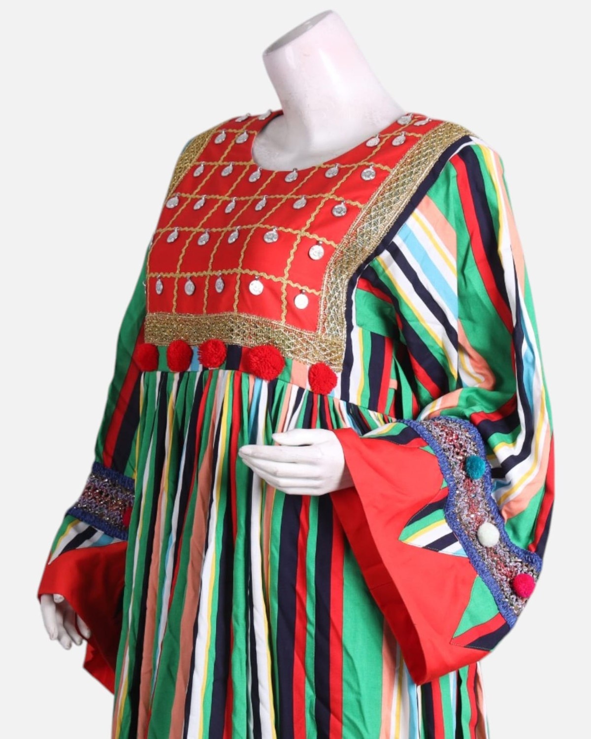 Colorful Tourist Dress with Embroidered Accents 1