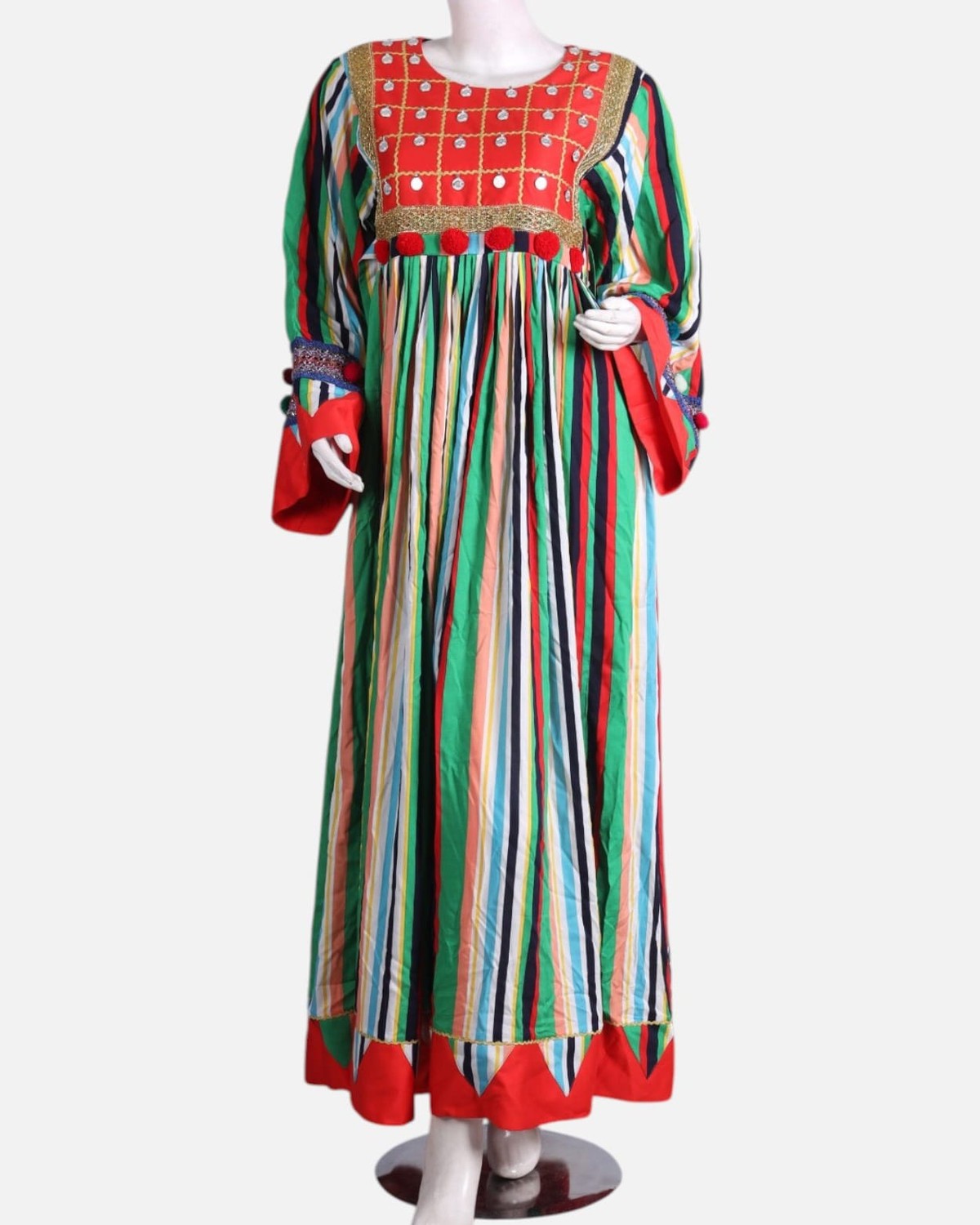 Colorful Tourist Dress with Embroidered Accents 4